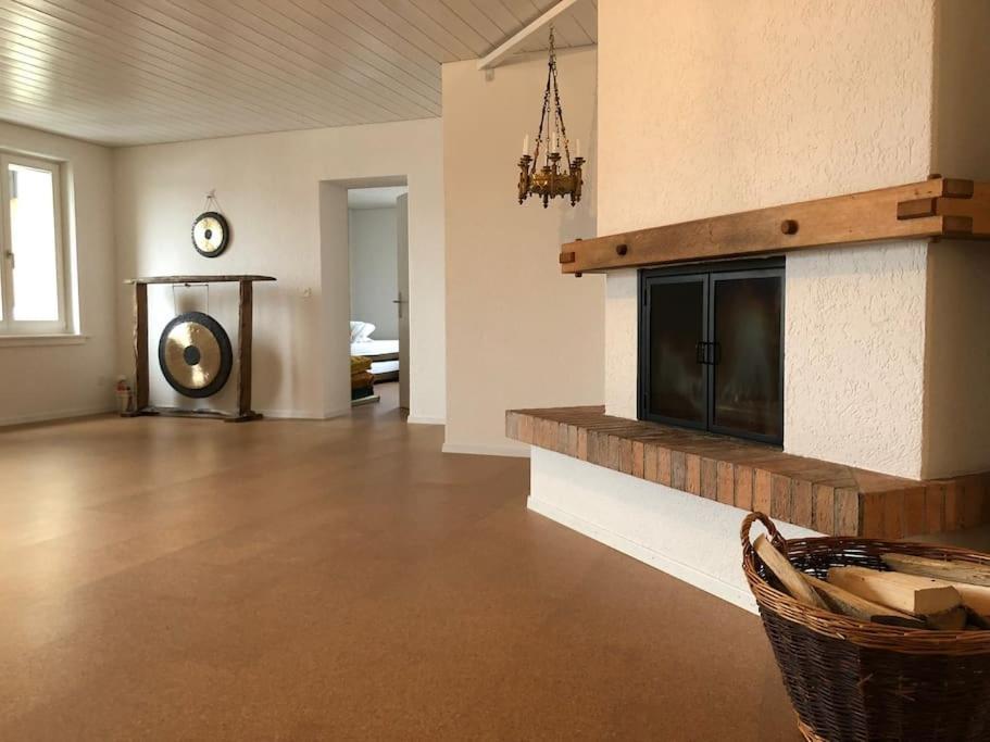 Wohnung In Burgdorf Beim Schloss ภายนอก รูปภาพ